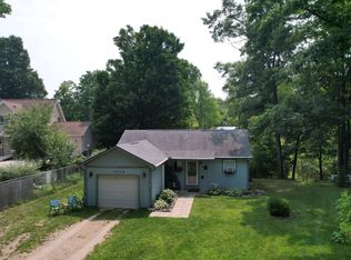 3232 Appletree Rd, Farwell, MI 48622