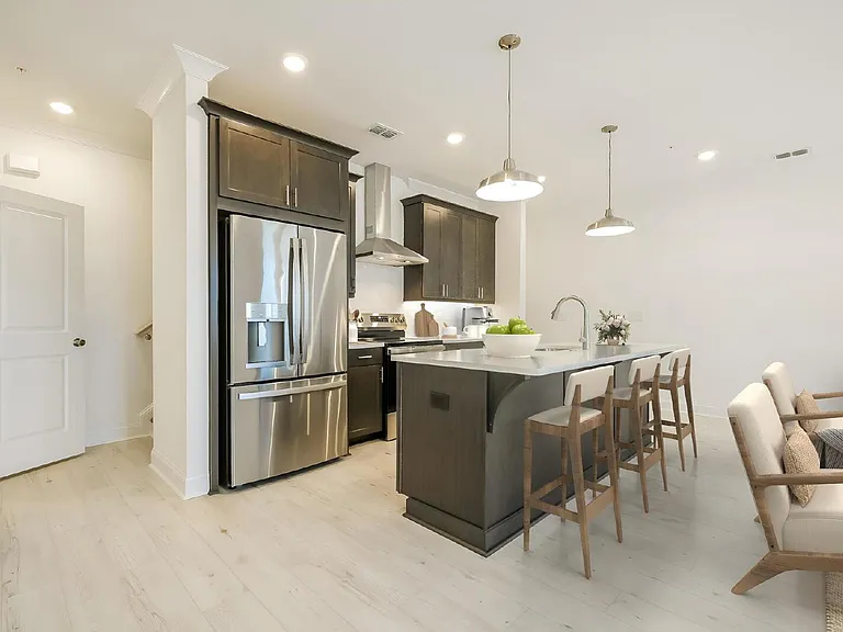 514 Alice Way #MARKET SQUARE AT SAW — Photo 12