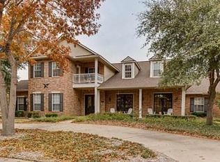 1019 Wintergreen Rd, Duncanville, TX 75137