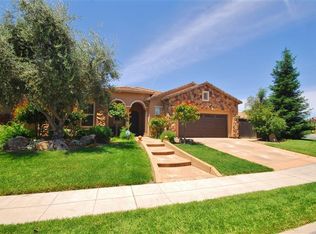 11217 N Via Trevisio Way, Fresno, CA