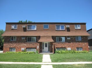 1300 Getzelman Dr APT 1, Elgin, IL