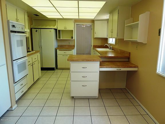 3rd image of 9905 W Shiprock Dr