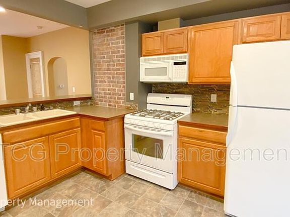 4th image of 1116 Paul St #A