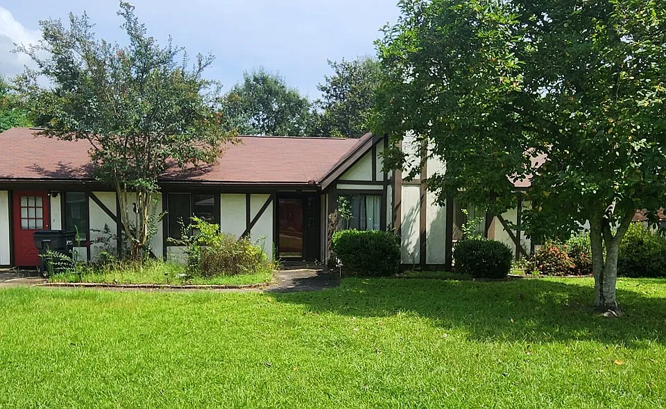 528 Ansley Ave