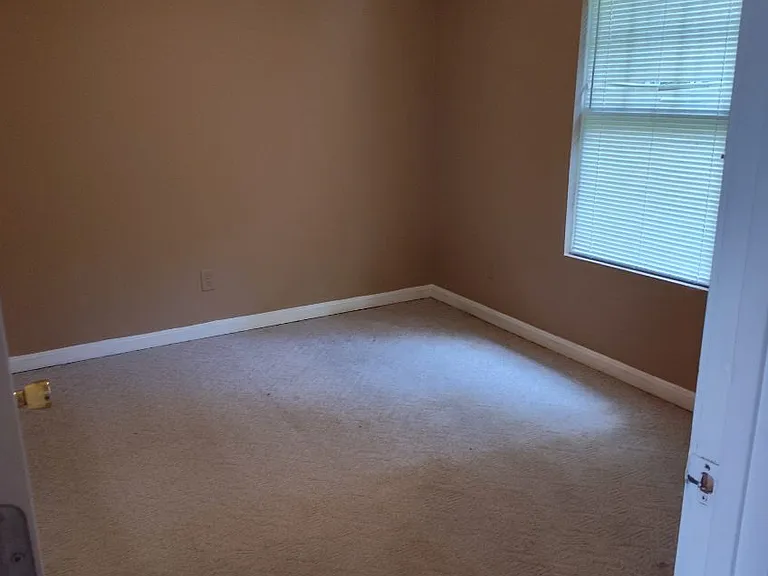 1500 S Hancock St — Photo 12