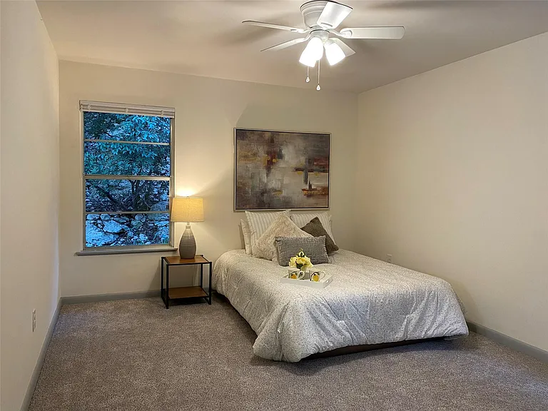 5811 Highland Hills Dr — Photo 25