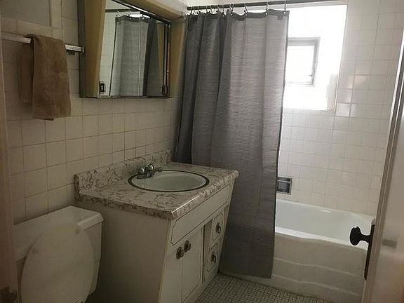 5th image of 3325 N Panama Ave