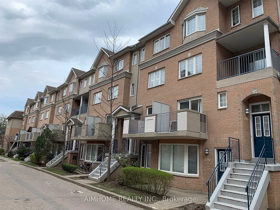 28 Sommerset Way #1530