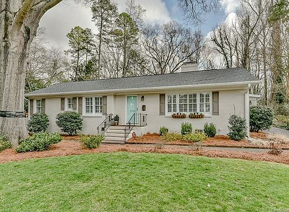 2nd image of 5028 Wedgewood Dr