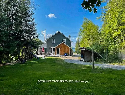 1074 Lakehurst Rd — Photo 4