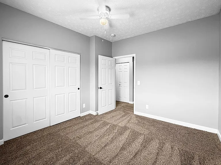 Cross Lake Apartments — Photo 171