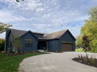 26W378 Grand Ave, Wheaton, IL 60187