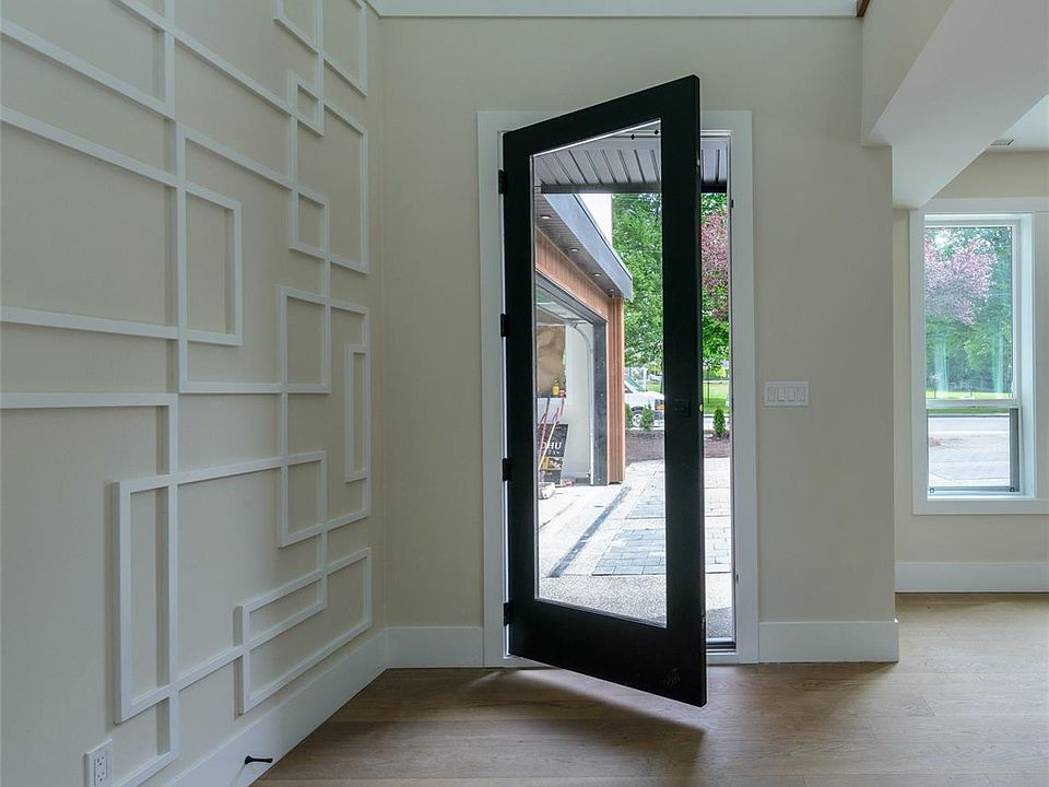 1st image of 1246 Reynolds Rd