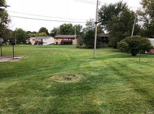 600 Lee Dr, Saint Charles, MO 63301