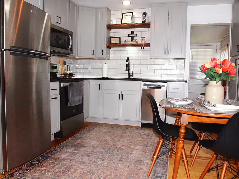 316 Hazelwood Ave — Photo 10