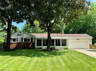 6617 Mill Rd, Brecksville, OH 44141