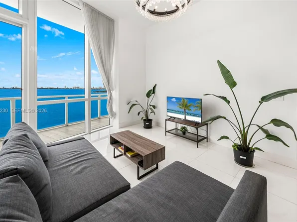665 NE 25th St APT 802, Miami, FL 33137
