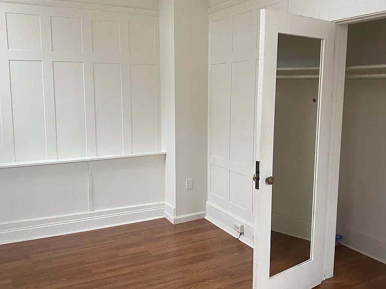 14 E Market St #12 — Photo 11