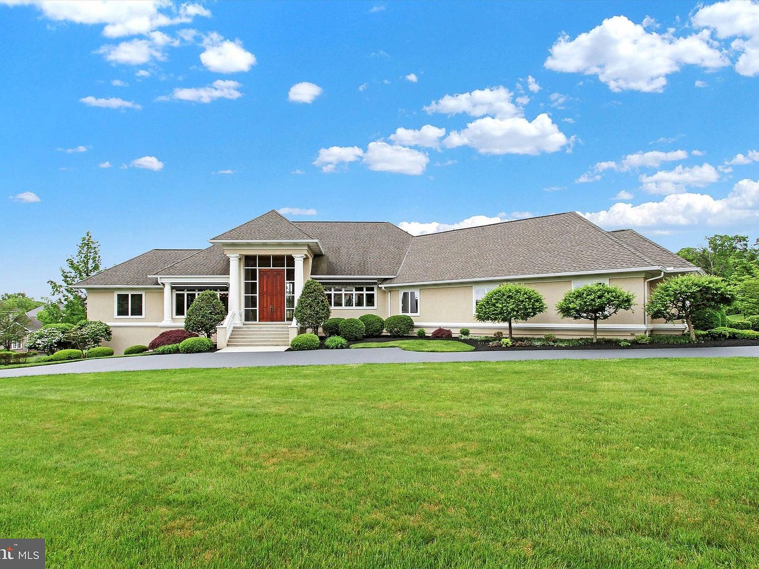 280 Thornhill Dr, Hanover, PA 17331 | Zillow