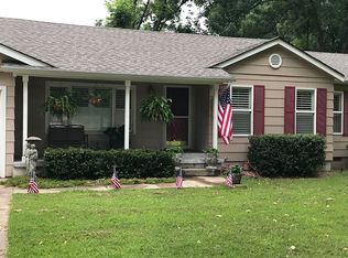 3220 E Harris Rd, Muskogee, OK 74403