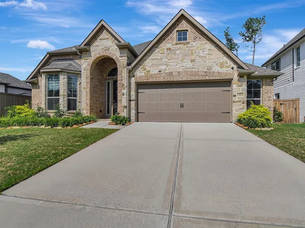 21824 S Enchanted Rock Dr, Porter, TX 77365