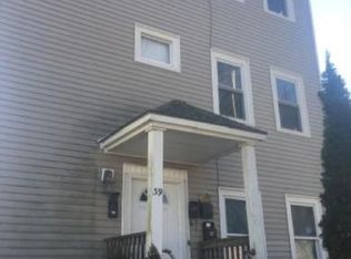 39 Illinois St, Worcester, MA 01610