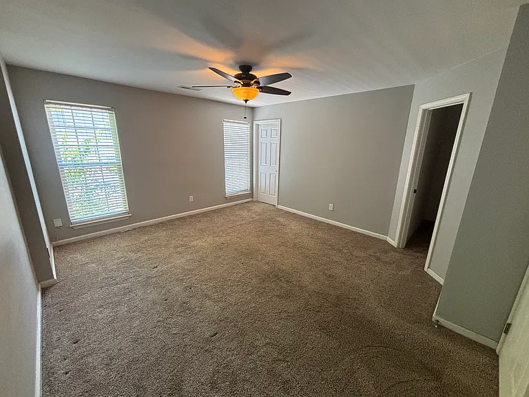 21 Spring Crossing Cir — Photo 15