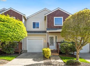 102 SE 105th Ave APT 2, Portland, OR 97216
