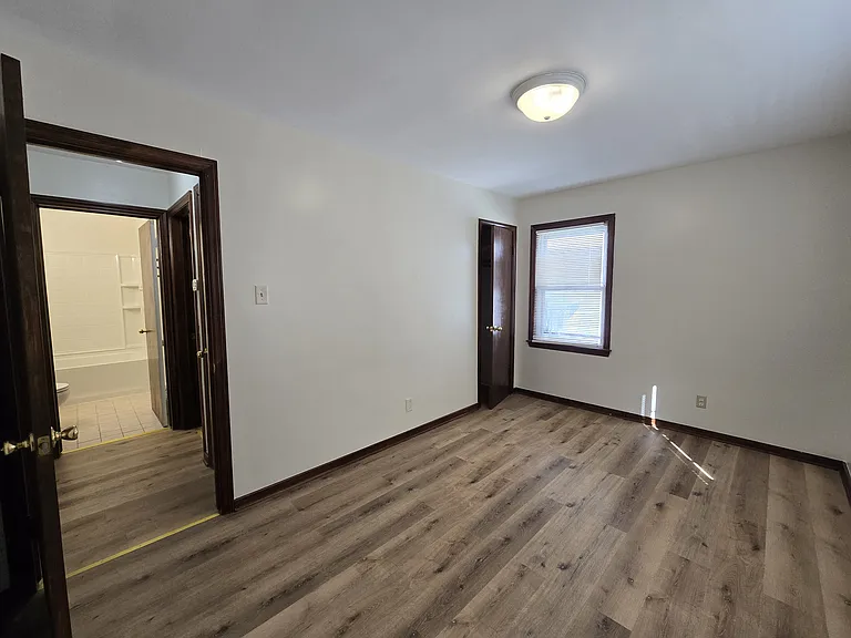 913 169th Pl — Photo 19