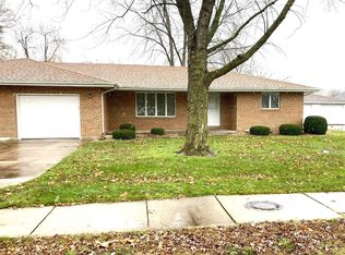 557 N Division St, Braidwood, IL 60408