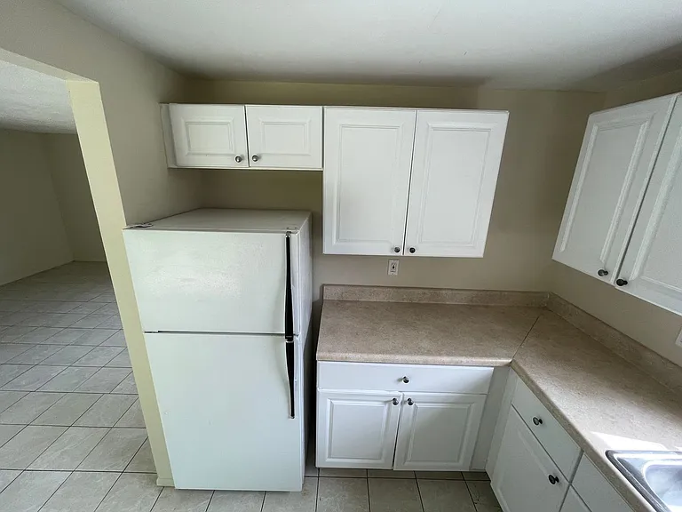 6332 Pennsylvania Ave — Photo 8