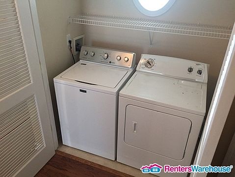 1st image of 1204 Wentworth Dr
