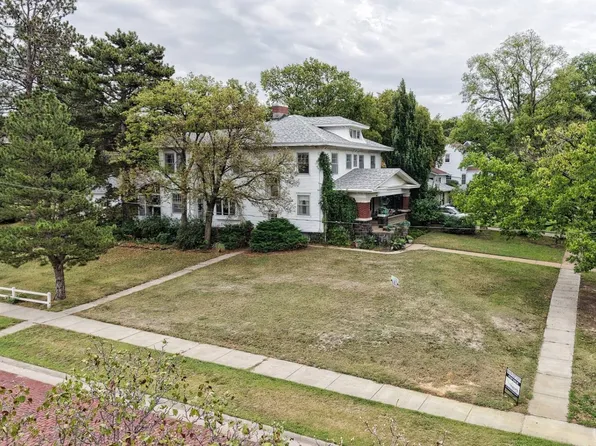 201 Forest Dr, Ellsworth, KS 67439