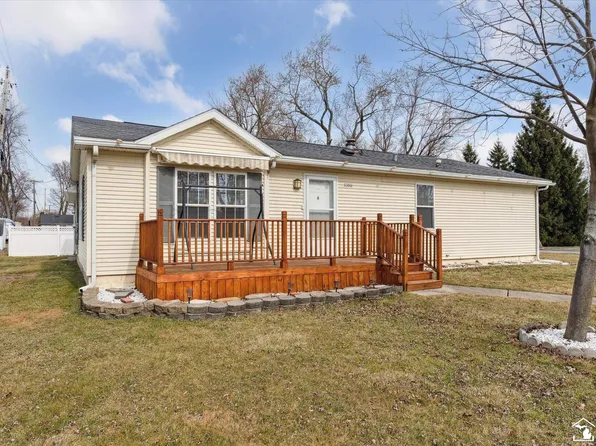 3388 Windemere St, Monroe, MI 48162