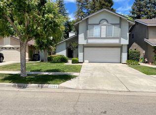 2086 W Magill Ave, Fresno, CA