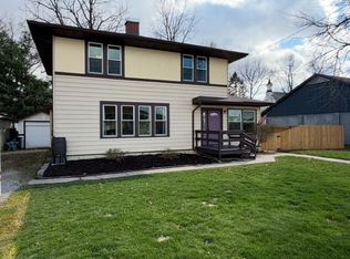 115 Maple Ave, Walworth, WI