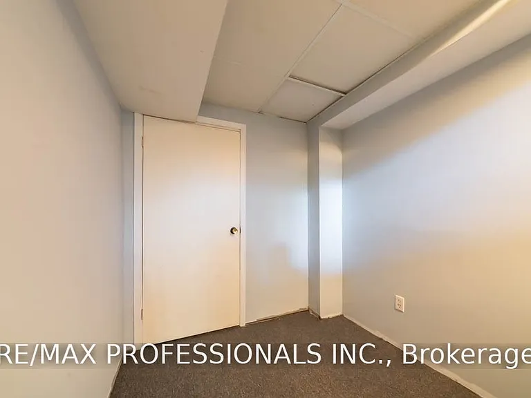 4207 Beacon Ln — Photo 23