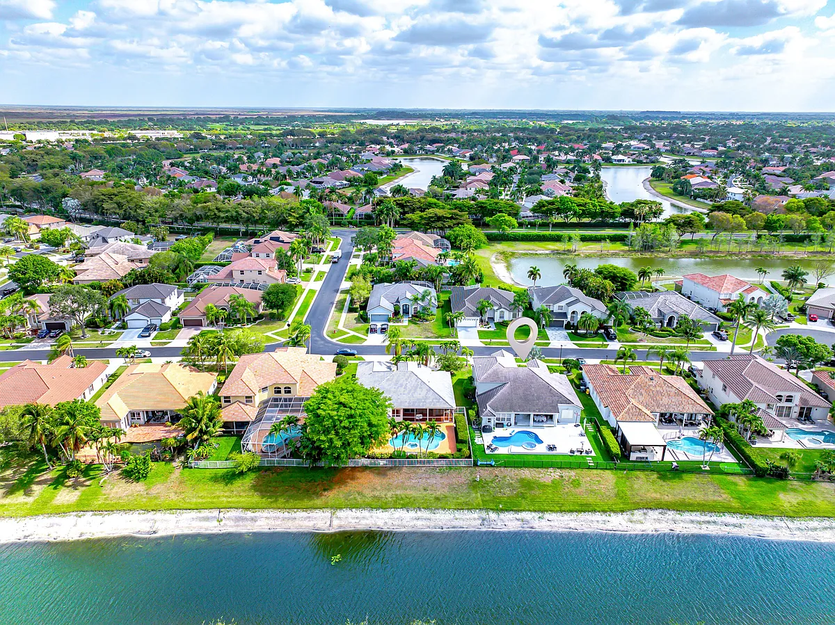 Building Photo - 12630 Torbay Dr
