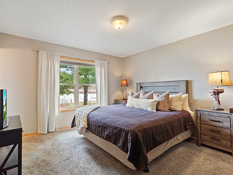 27092 Pine Cone Ln — Photo 3