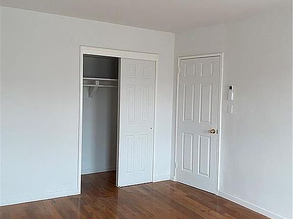 3rd image of 2464 Stuart St