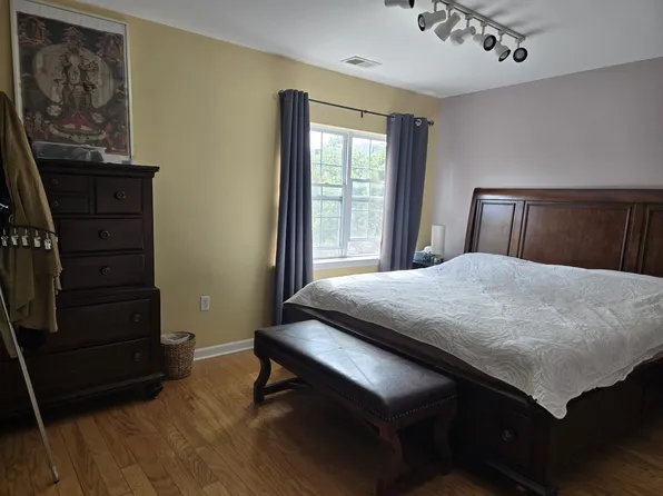 122-22 Powell Cove Boulevard image 4 of 10