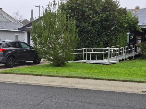 619 SE Norgard Ct, Sacramento, CA 95833