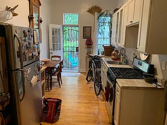 Rented by Premier Metro Realty Corp