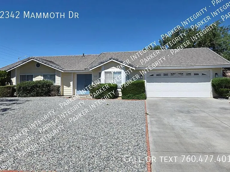 12342 Mammoth Dr — Photo 2