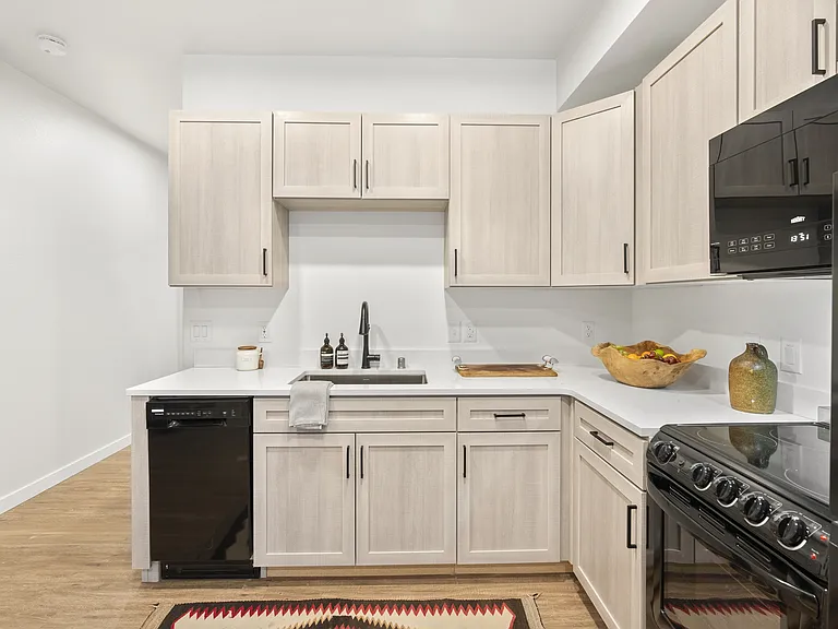 2155 Bighorn Rd #106 — Photo 3