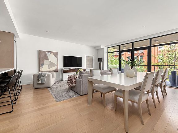 2nd image of 318 E 81st St APT 6