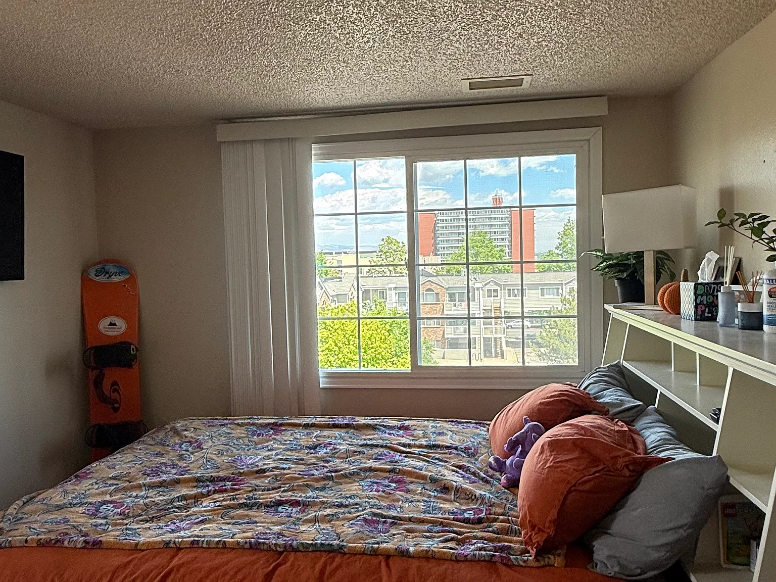 4 bed, 1440 sqft, $1,600 — Photo 3