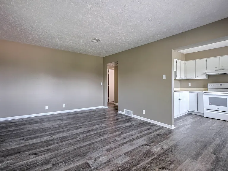 Open concept living at Ashland Park Apartments.