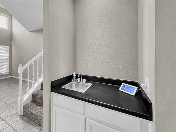 5th image of 1620 Wellington Pl APT 303