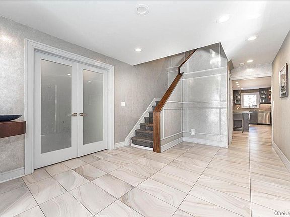 3rd image of 22 Larch Hill Road